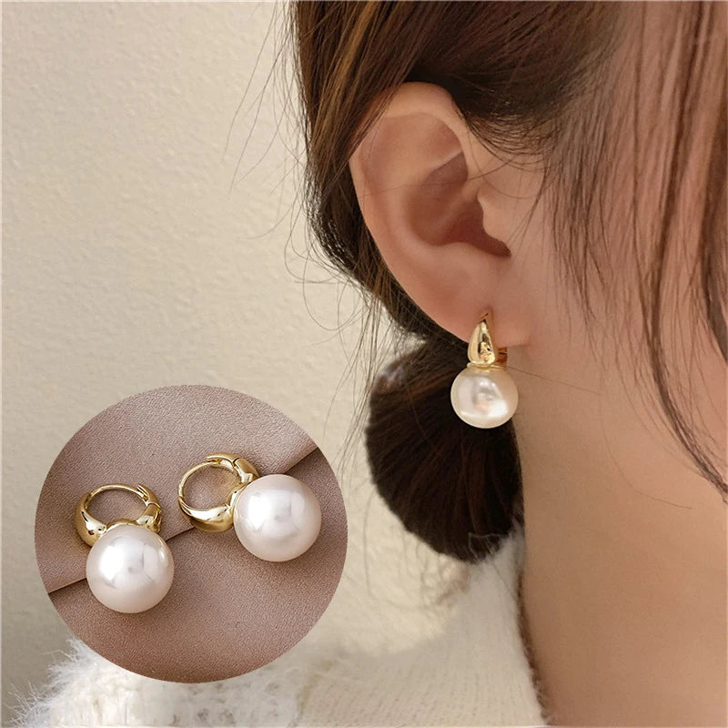 Cute Pearl Stud Simple Earrings Women