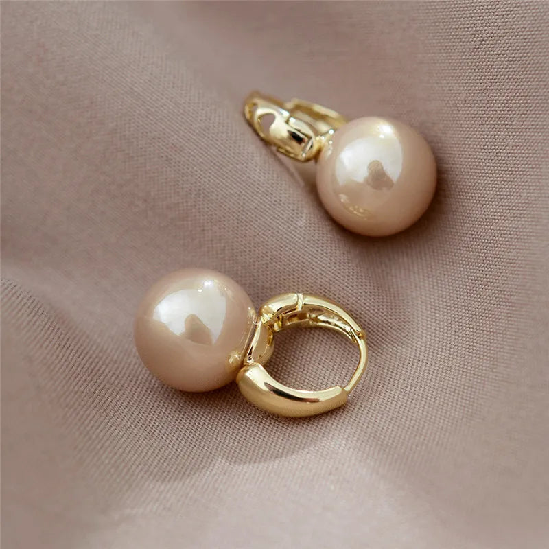 Cute Pearl Stud Simple Earrings Women