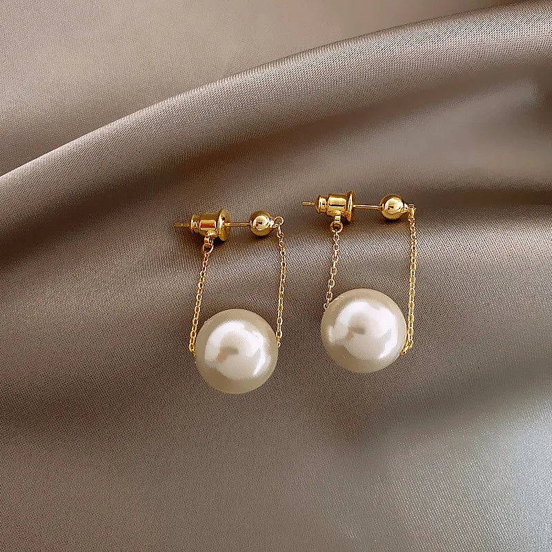 Cute Pearl Stud Simple Earrings Women