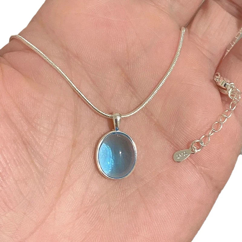 Simple Round Gem Pendant Necklace