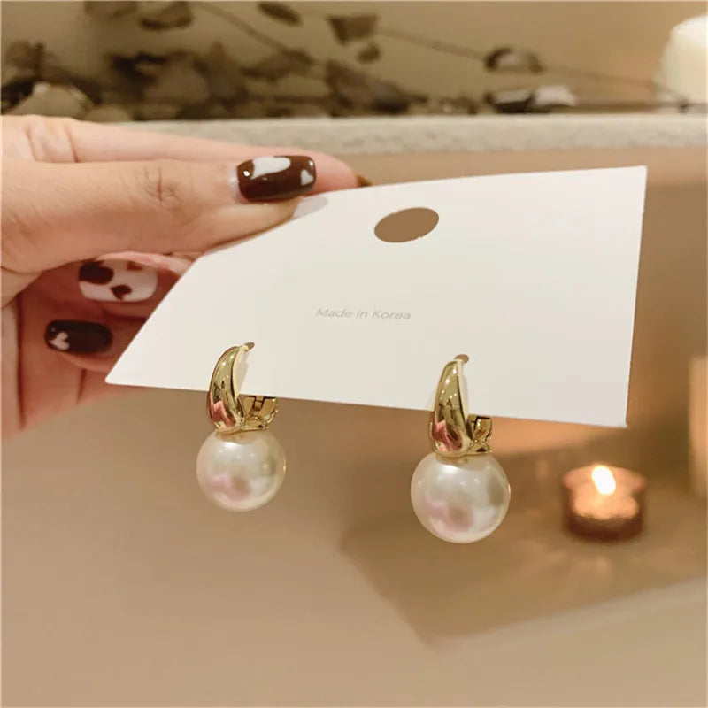 Cute Pearl Stud Simple Earrings Women